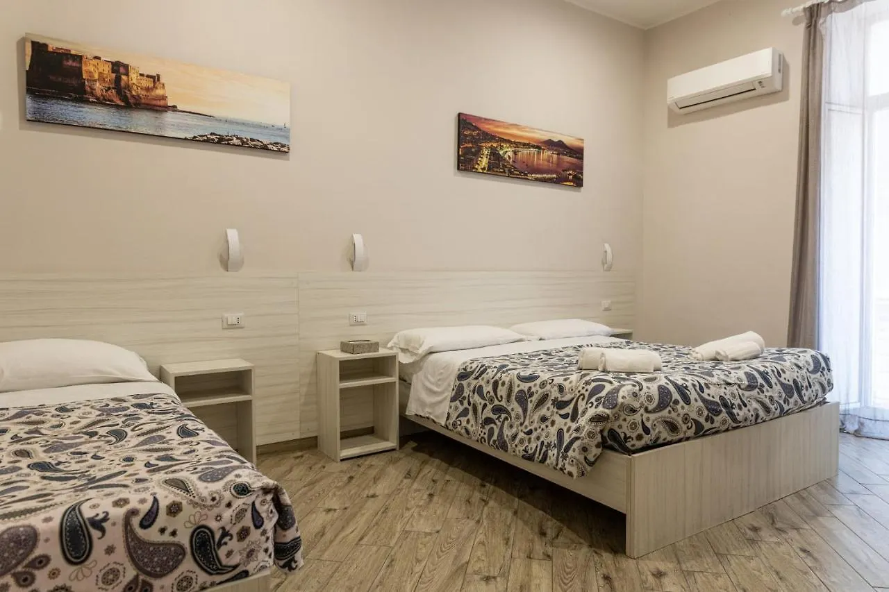 B&B Alla Ferrovia Naples Italy