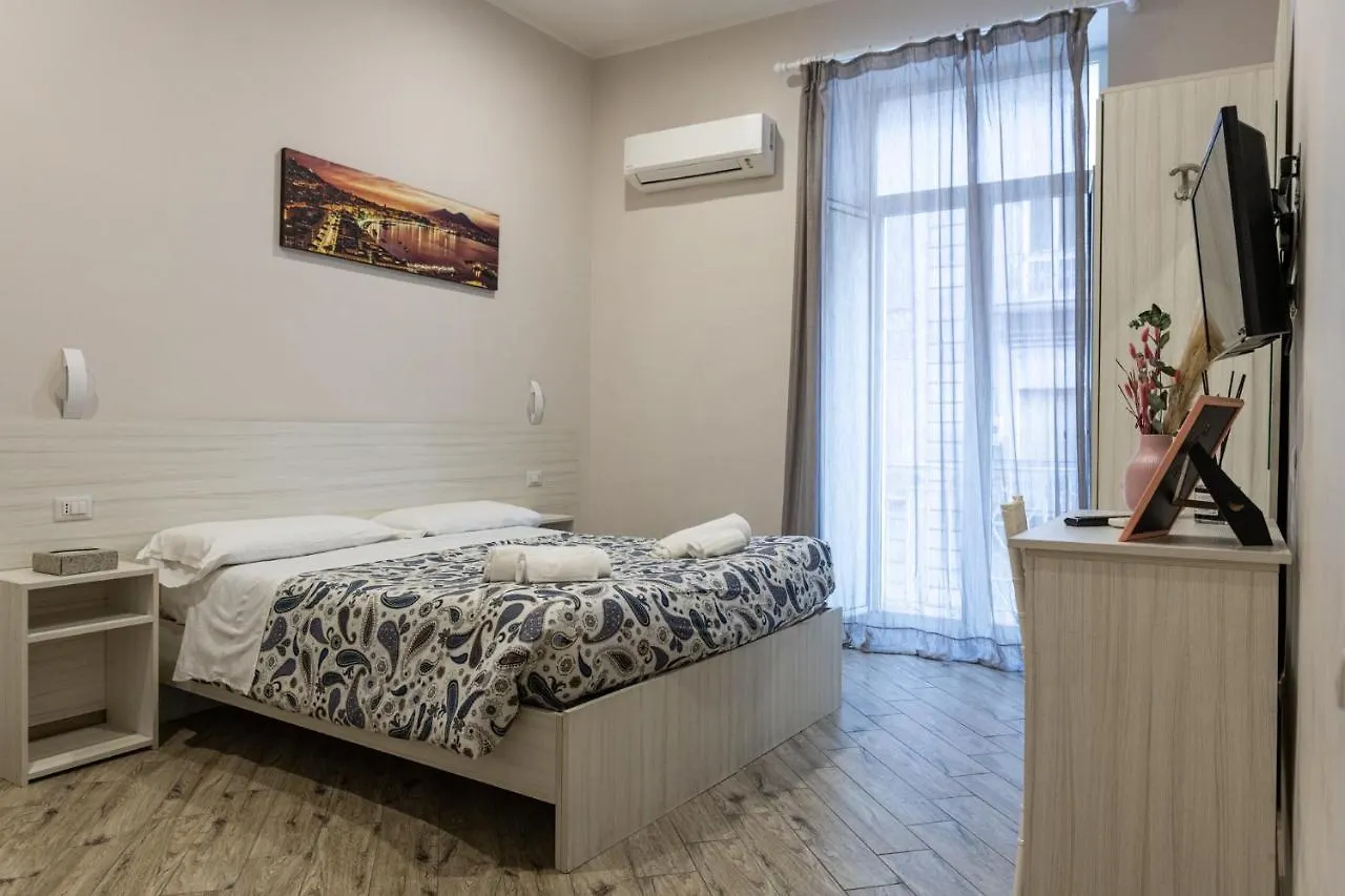 B&B Alla Ferrovia Naples