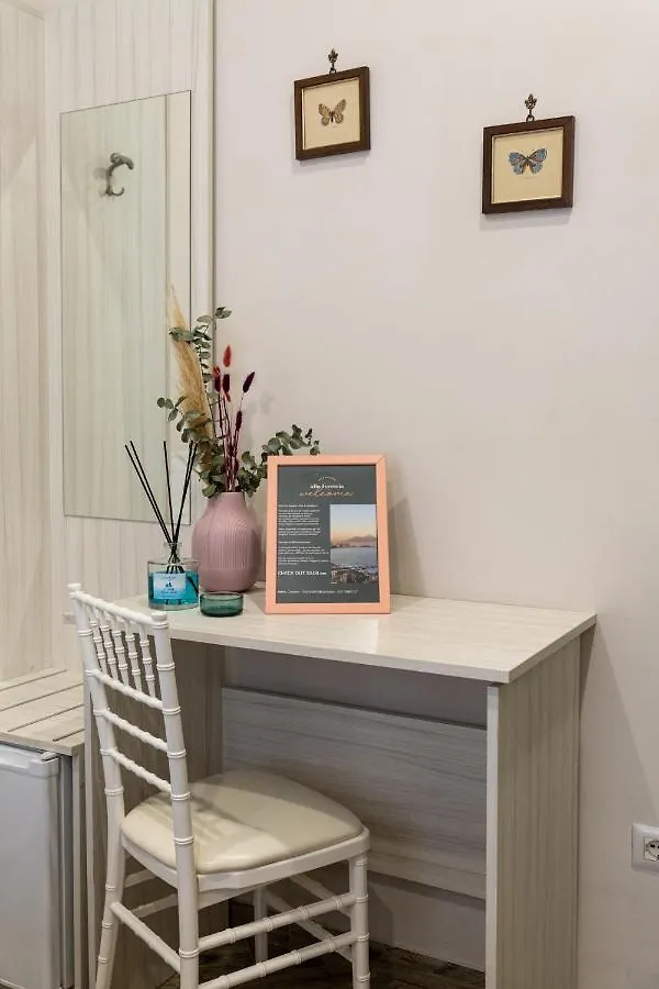 B&B Alla Ferrovia Naples Guest house