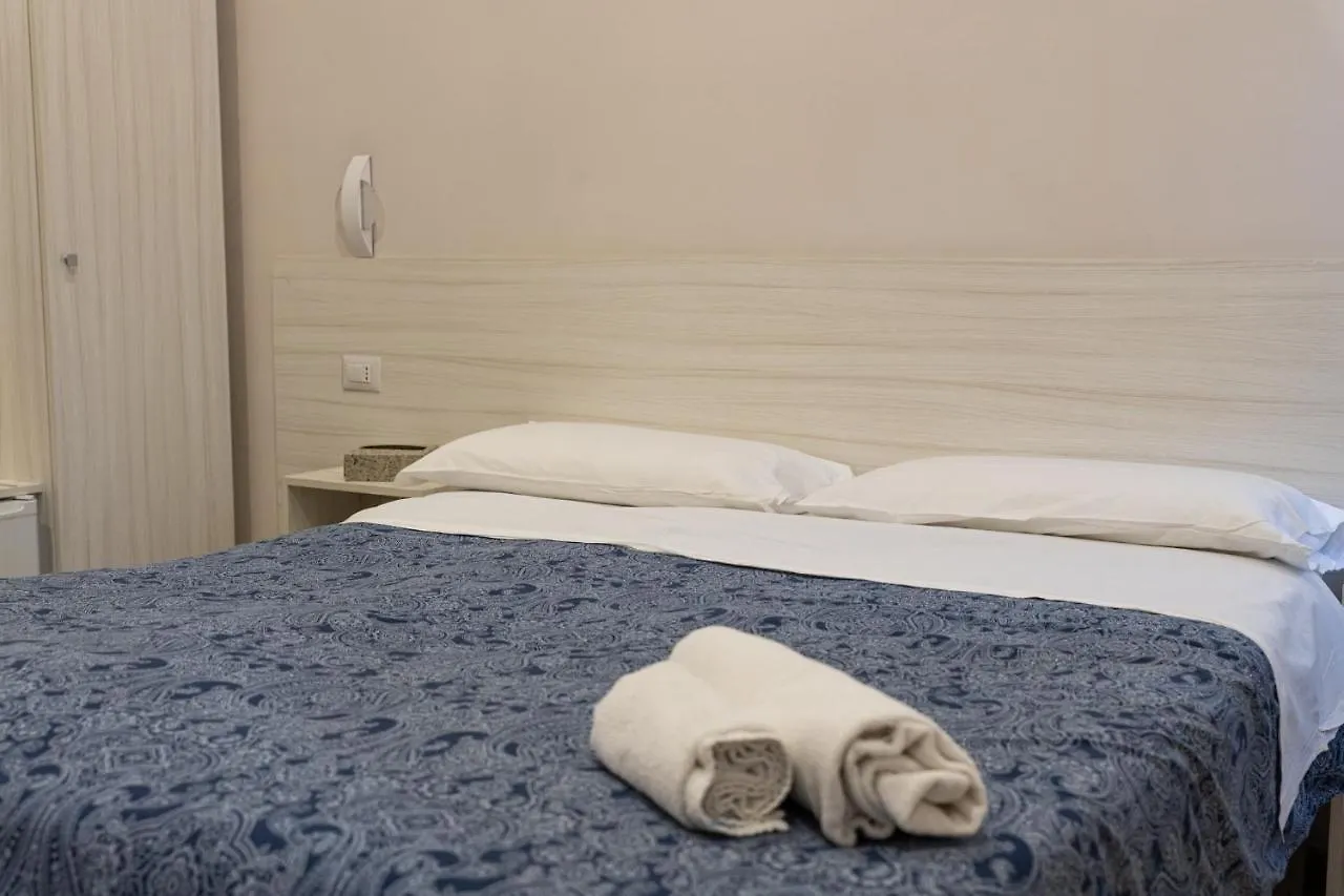 B&B Alla Ferrovia Naples 3*,  Italy